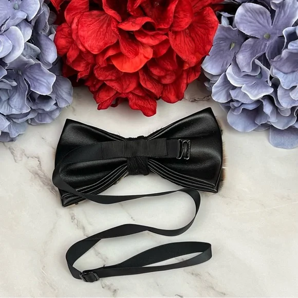 Handmade Black and White Feather Bow Tie Boutonnière Lapel Pin Set - Picture 12 of 16